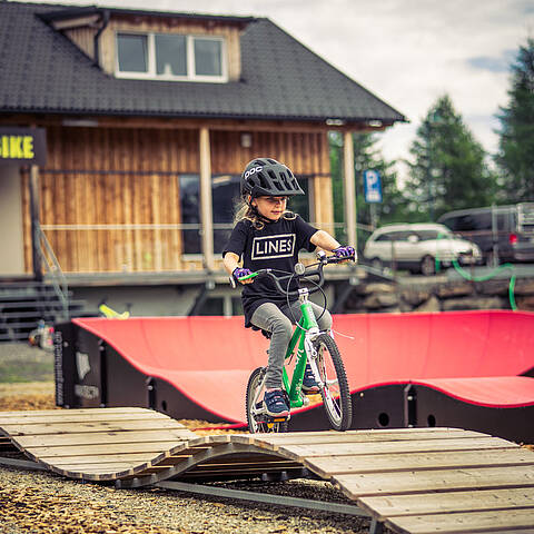 Radfahren auf der Turracher Höhe©  Lex Karelly_Turracher Hoehe