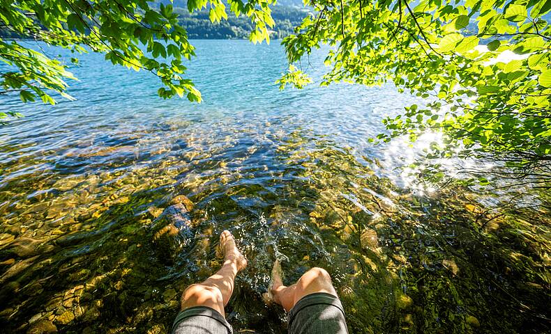 Herbstliche Farbenpracht entlang des Slow Trails, perfekt für eine entspannte Wanderung © Gert Perauer_MBN Tourismus