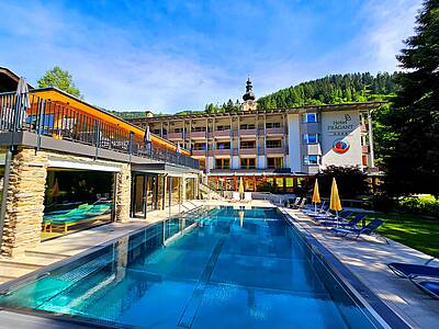 Evident Hotel Pr&auml;gant ****