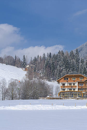Hotel direkt an der Piste © Hotel Almrausch Franz Gerdl
