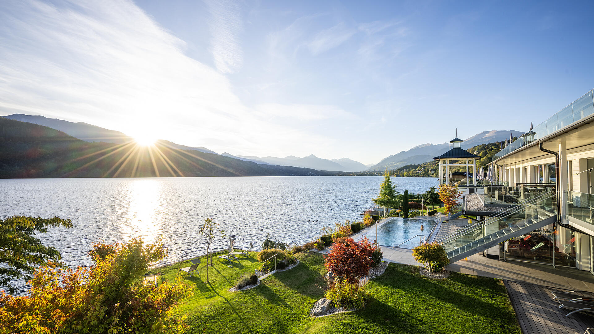 Badehaus Millstätter See im Herbst © Gert Perauer_MBN Tourismus