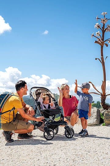Familienwanderungen mit Kinderwagen in den Nockbergen © Michael Stabentheiner_MBN Tourismus