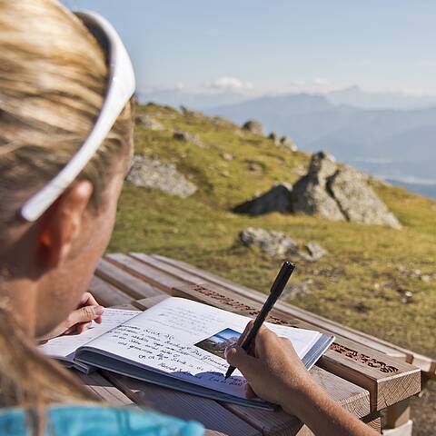 Bücher am Weg der Liebe © Franz Gerdl_MBN Tourismus