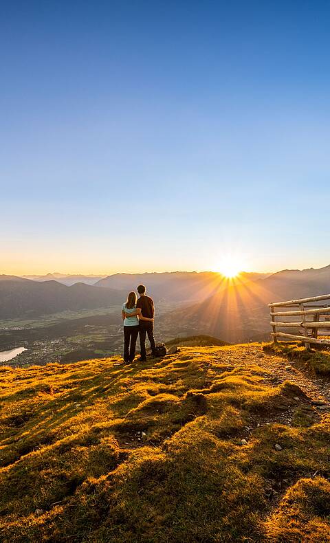 Tschirnock Wanderung bei Sonnenuntergang © Gert Perauer_MBN Tourismus